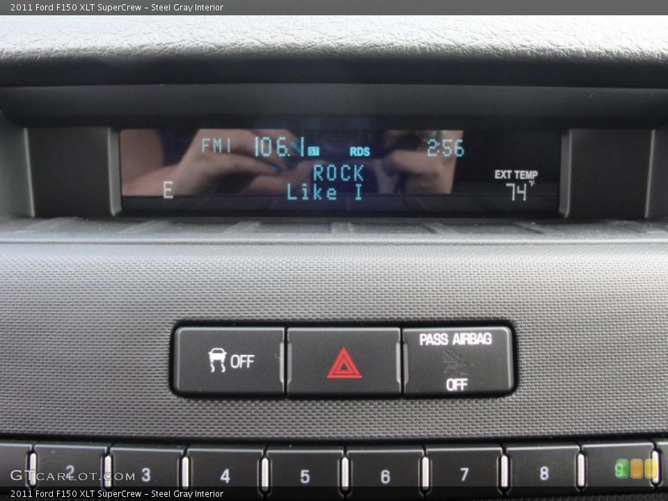 Steel Gray Interior Controls for the 2011 Ford F150 XLT SuperCrew #46202213