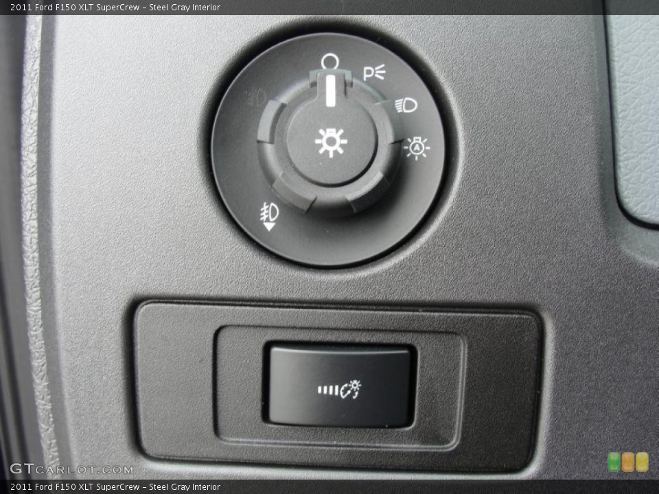 Steel Gray Interior Controls for the 2011 Ford F150 XLT SuperCrew #46202276