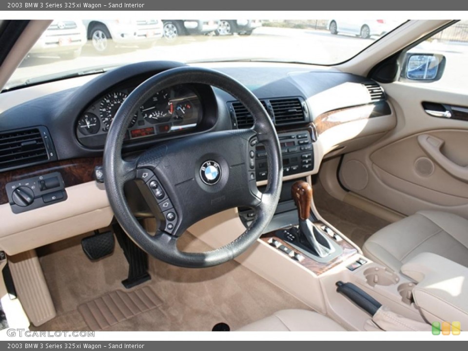 Sand Interior Photo for the 2003 BMW 3 Series 325xi Wagon #46202789