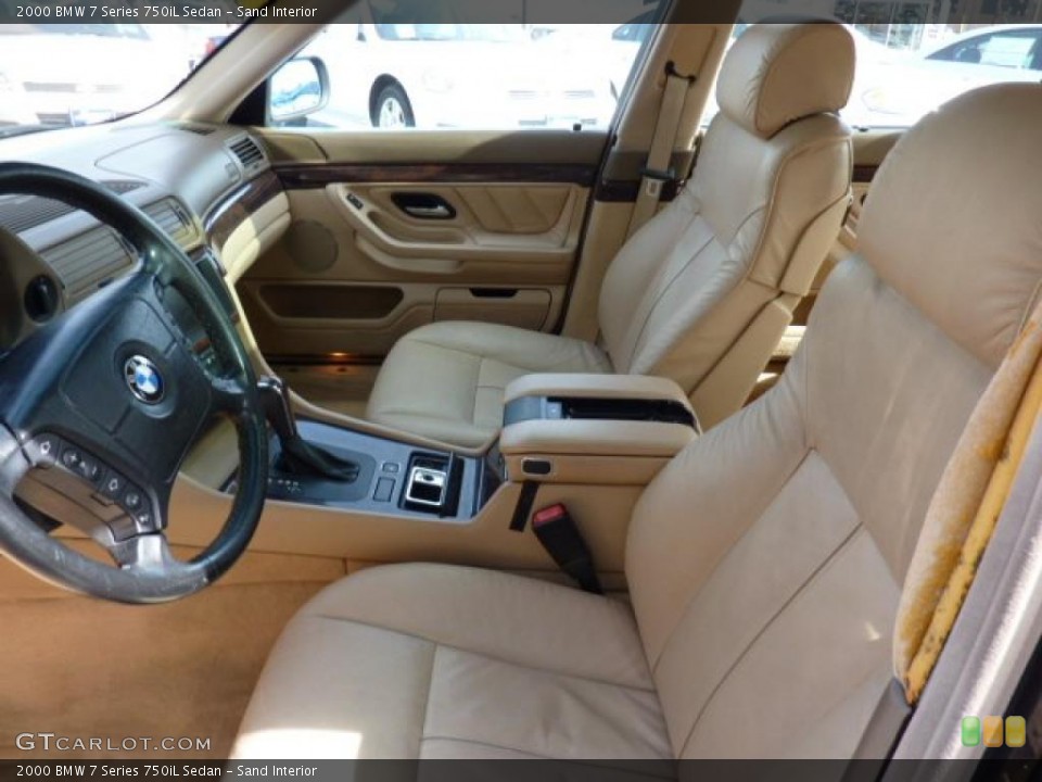 Sand Interior Photo for the 2000 BMW 7 Series 750iL Sedan #46204319