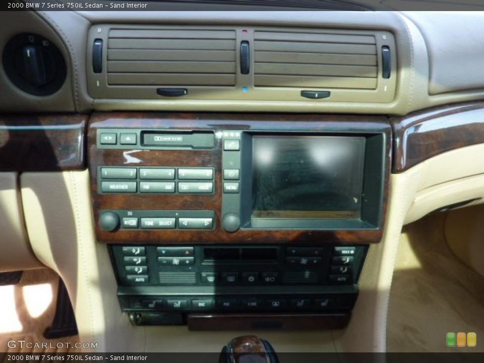 Sand Interior Controls for the 2000 BMW 7 Series 750iL Sedan #46204628