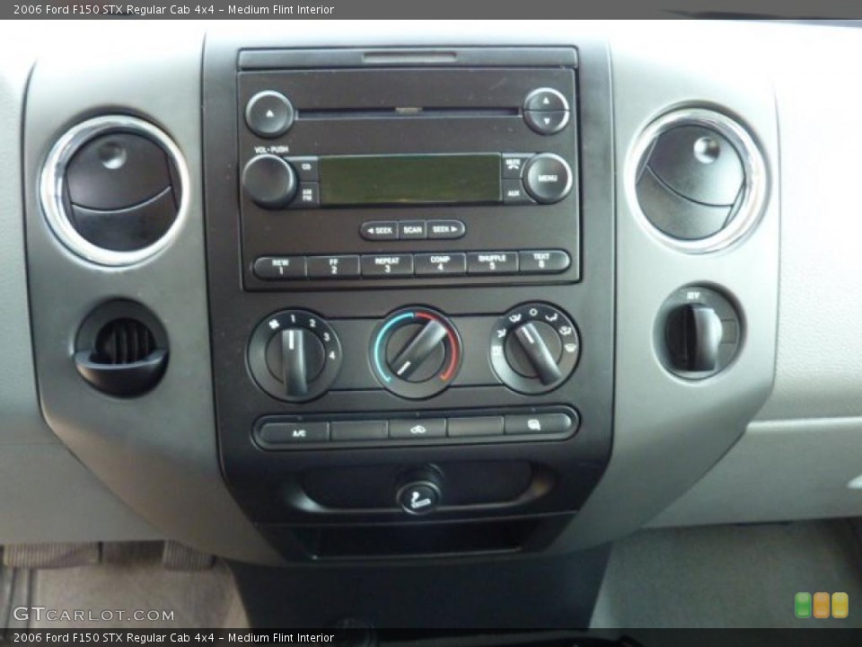 Medium Flint Interior Controls for the 2006 Ford F150 STX Regular Cab 4x4 #46205639
