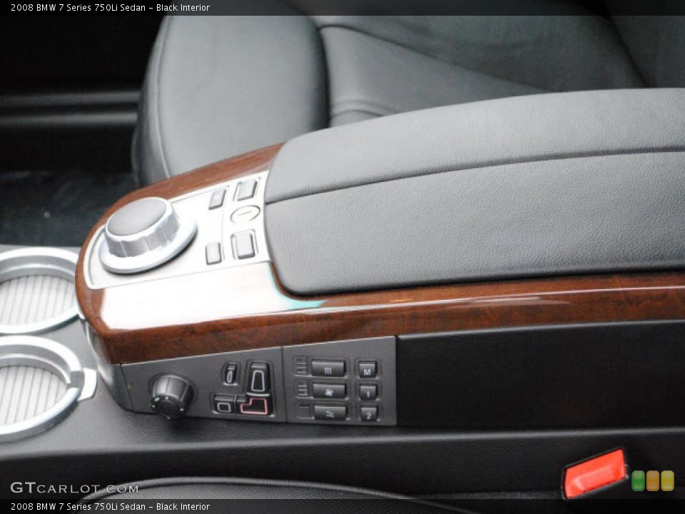 Black Interior Controls for the 2008 BMW 7 Series 750Li Sedan #46224479