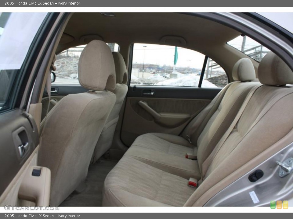 Ivory Interior Photo for the 2005 Honda Civic LX Sedan #46224998