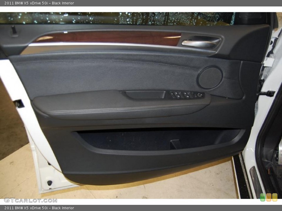 Black Interior Door Panel for the 2011 BMW X5 xDrive 50i #46225805
