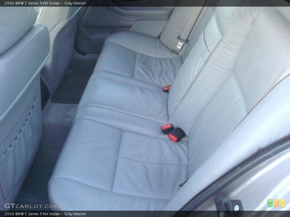 Gray Interior Photo for the 2000 BMW 5 Series 540i Sedan #46227425
