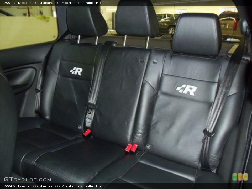 Black Leather Interior Photo for the 2004 Volkswagen R32  #46227926