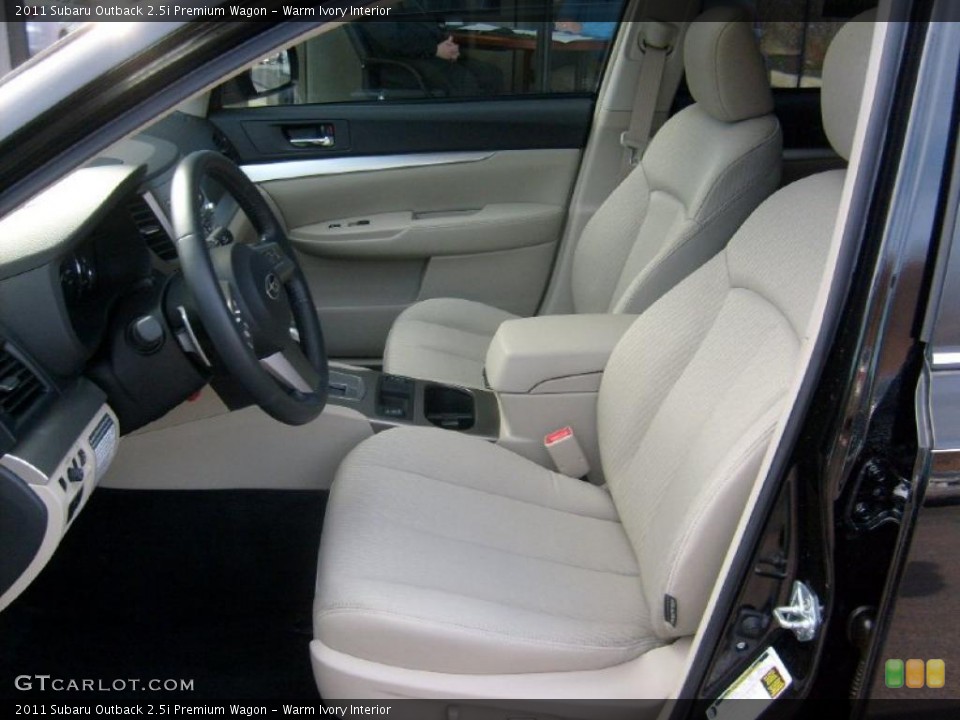 Warm Ivory Interior Photo for the 2011 Subaru Outback 2.5i Premium Wagon #46232534