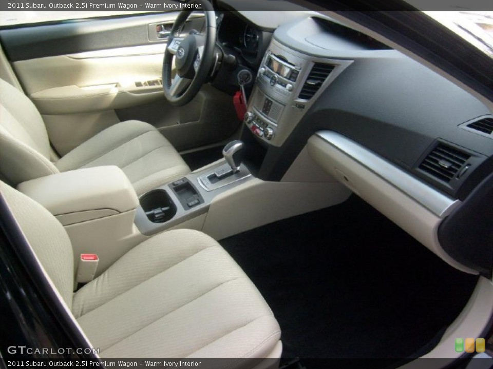 Warm Ivory Interior Photo for the 2011 Subaru Outback 2.5i Premium Wagon #46232558