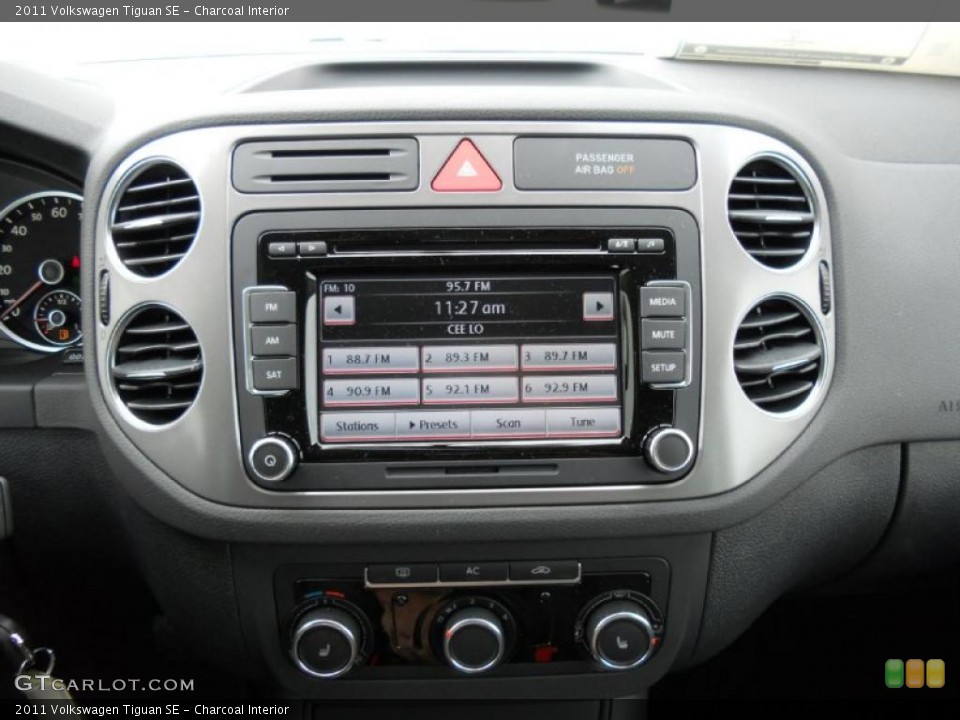 Charcoal Interior Controls for the 2011 Volkswagen Tiguan SE #46233513