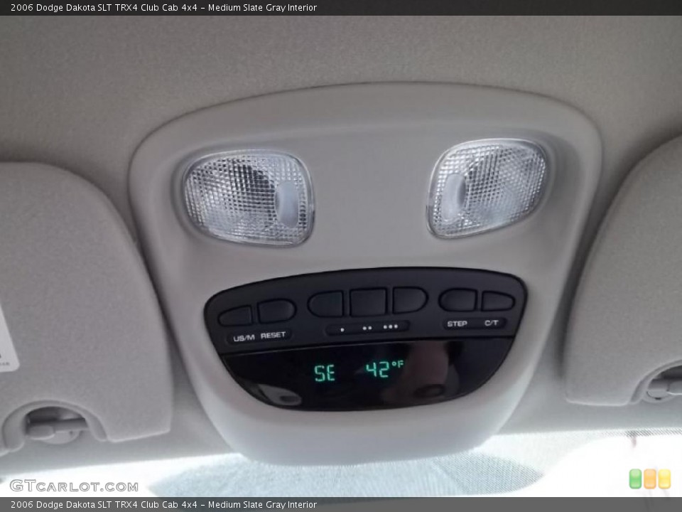 Medium Slate Gray Interior Controls for the 2006 Dodge Dakota SLT TRX4 Club Cab 4x4 #46233674