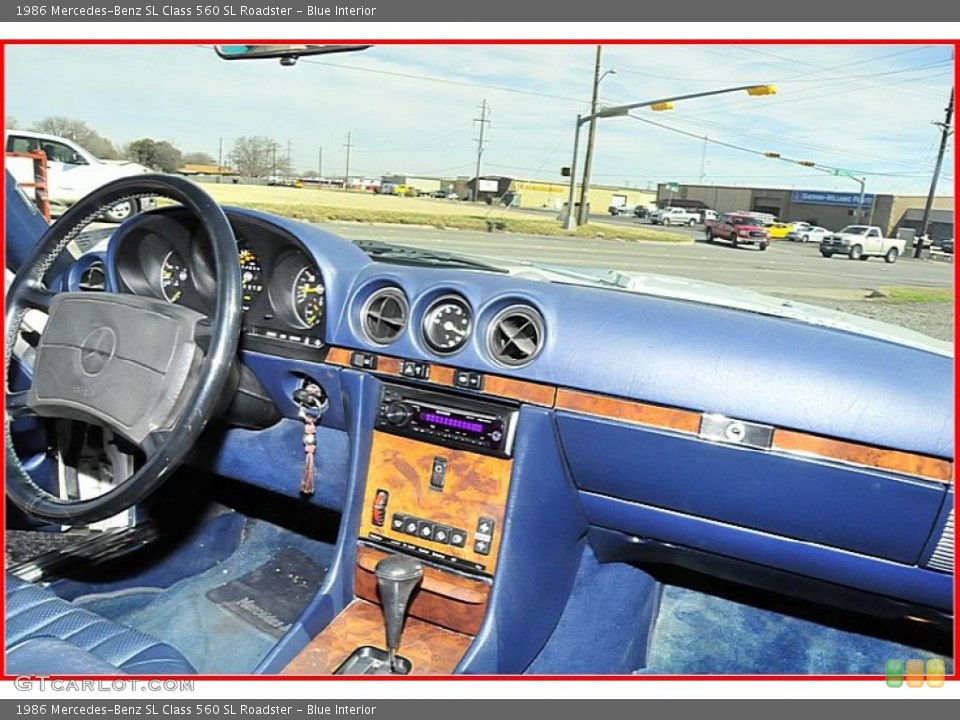 Blue Interior Dashboard for the 1986 Mercedes-Benz SL Class 560 SL Roadster #46234286