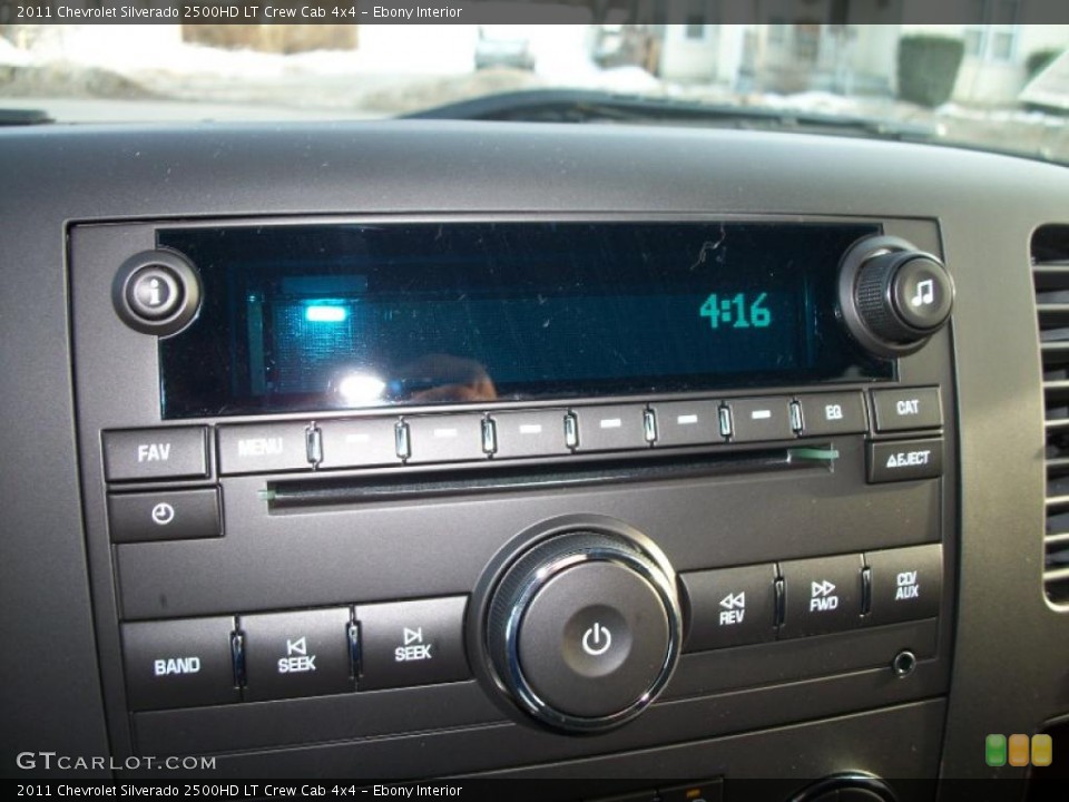 Ebony Interior Controls for the 2011 Chevrolet Silverado 2500HD LT Crew Cab 4x4 #46236623