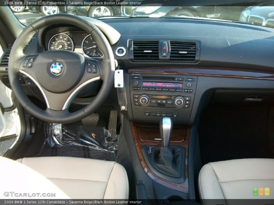 Savanna Beige/Black Boston Leather Interior Dashboard for the 2009 BMW 1 Series 128i Convertible #46240128
