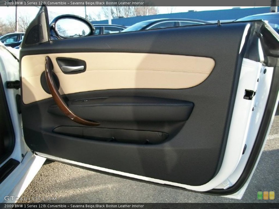 Savanna Beige/Black Boston Leather Interior Door Panel for the 2009 BMW 1 Series 128i Convertible #46240206