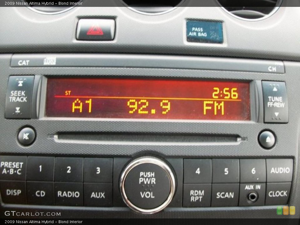 Blond Interior Controls for the 2009 Nissan Altima Hybrid #46246318