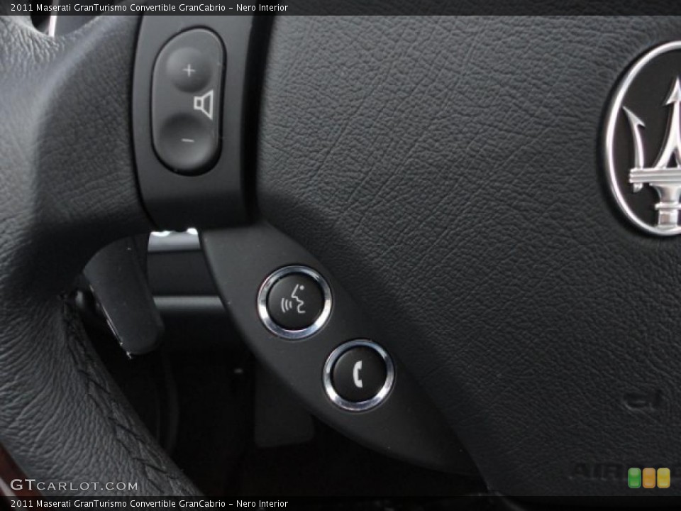 Nero Interior Controls for the 2011 Maserati GranTurismo Convertible GranCabrio #46252918