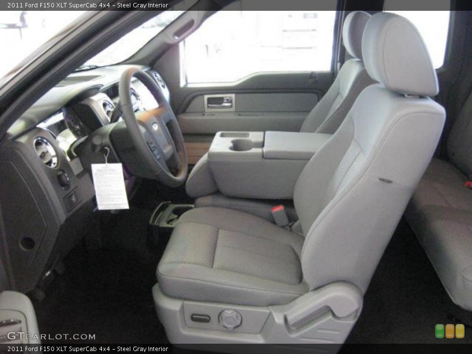 Steel Gray Interior Photo for the 2011 Ford F150 XLT SuperCab 4x4 #46266154