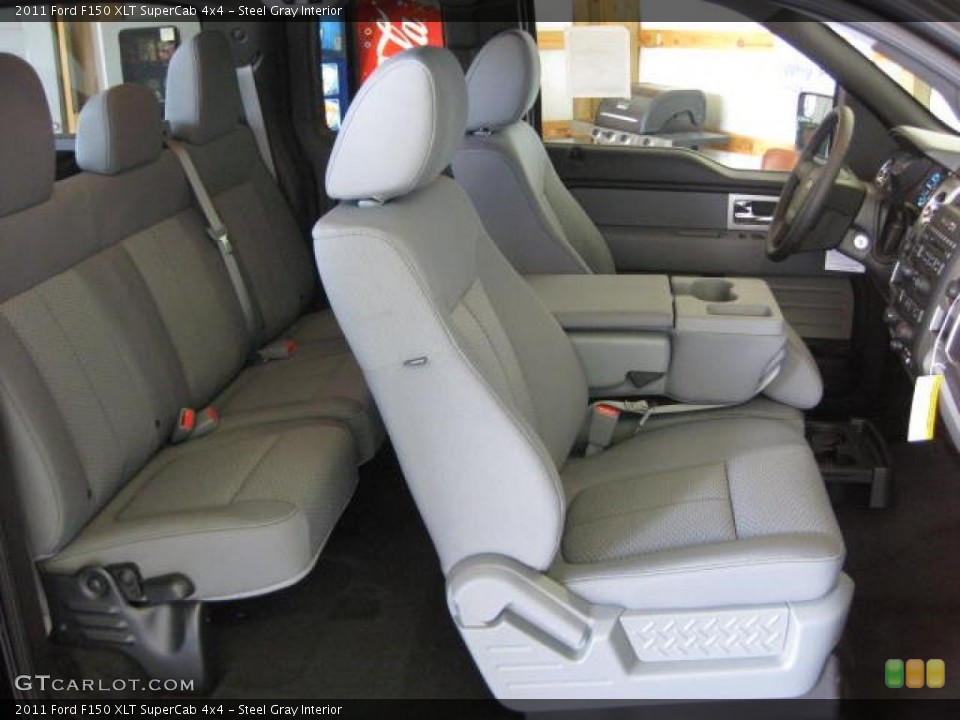 Steel Gray Interior Photo for the 2011 Ford F150 XLT SuperCab 4x4 #46266196
