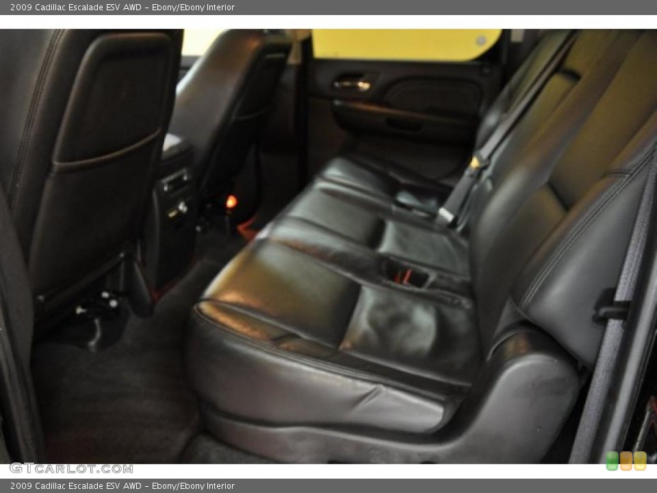 Ebony/Ebony Interior Photo for the 2009 Cadillac Escalade ESV AWD #46271581