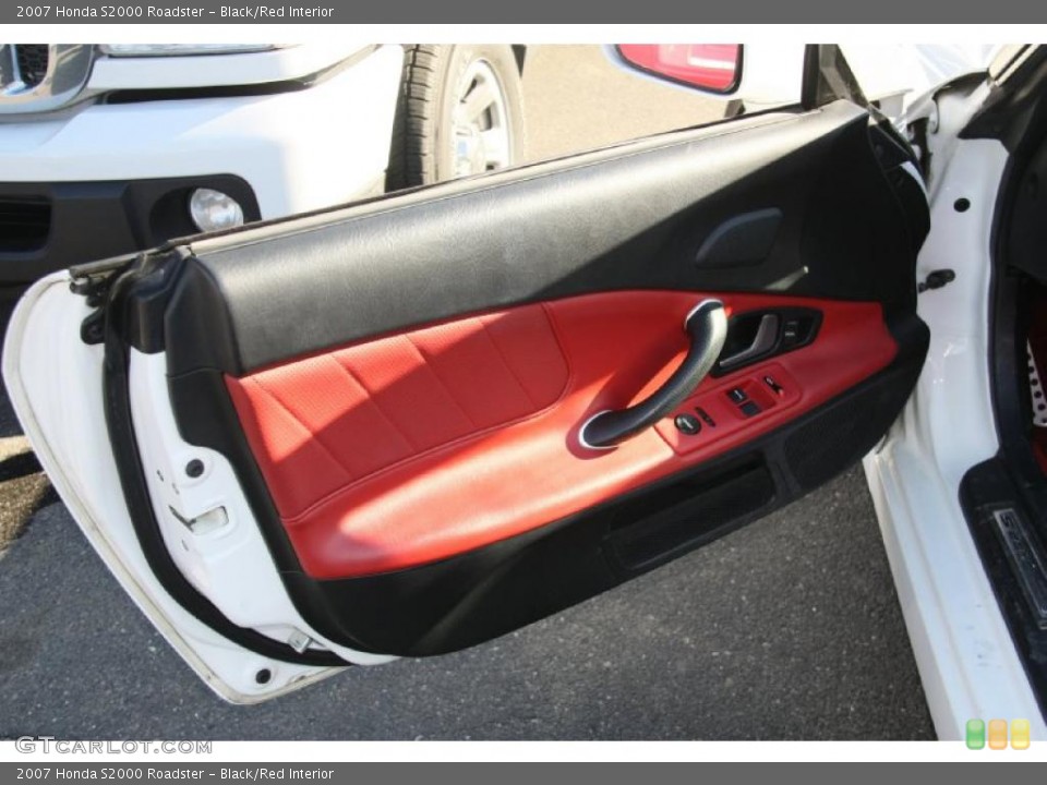 Black/Red Interior Door Panel for the 2007 Honda S2000 Roadster #46278003