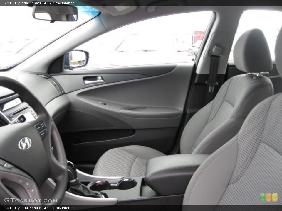 Gray Interior Photo for the 2011 Hyundai Sonata GLS #46278834