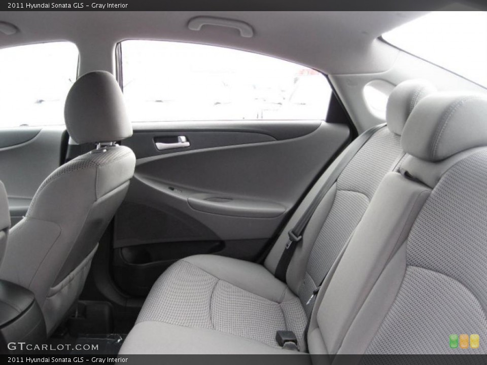 Gray Interior Photo for the 2011 Hyundai Sonata GLS #46278840