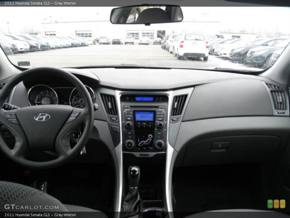 Gray Interior Dashboard for the 2011 Hyundai Sonata GLS #46278951