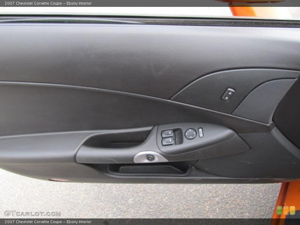 Ebony Interior Door Panel for the 2007 Chevrolet Corvette Coupe #46281489