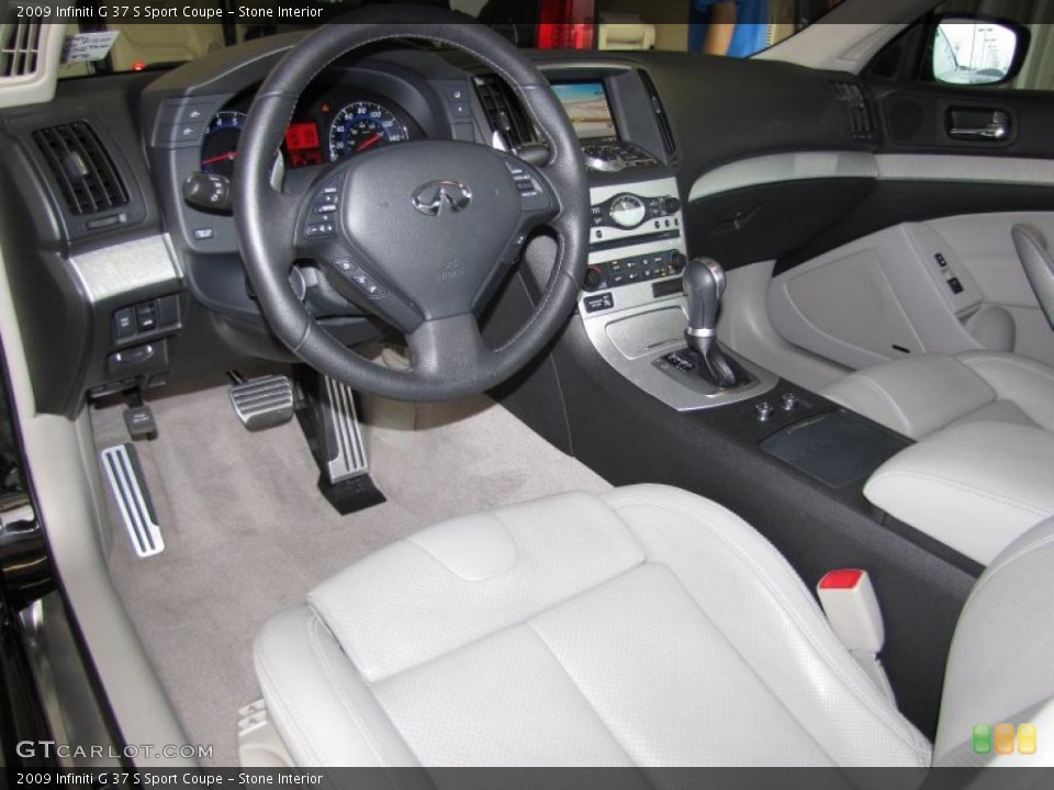 Stone Interior Dashboard for the 2009 Infiniti G 37 S Sport Coupe #46285987