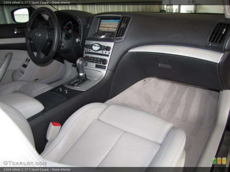 Stone Interior Dashboard for the 2009 Infiniti G 37 S Sport Coupe #46286011