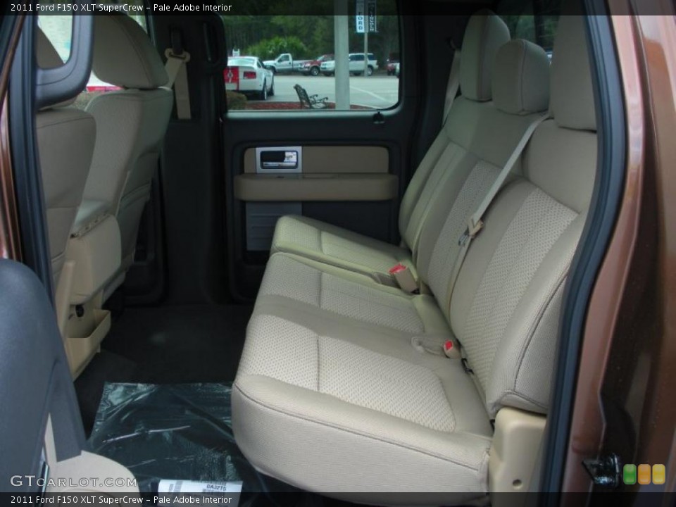 Pale Adobe Interior Photo for the 2011 Ford F150 XLT SuperCrew #46286929