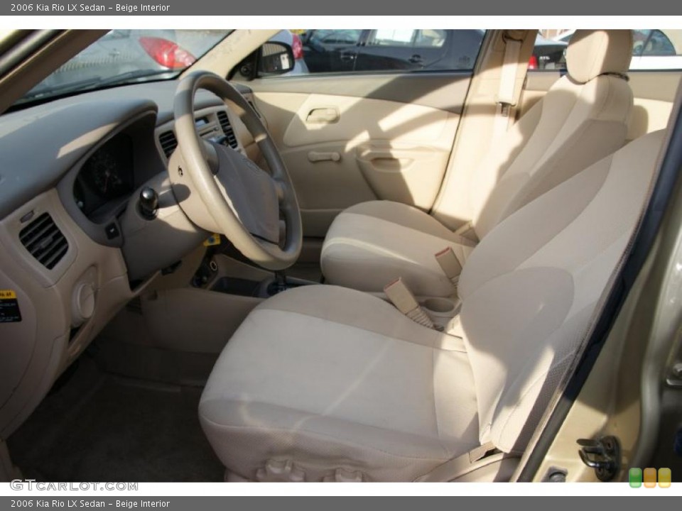 Beige Interior Photo for the 2006 Kia Rio LX Sedan #46299787