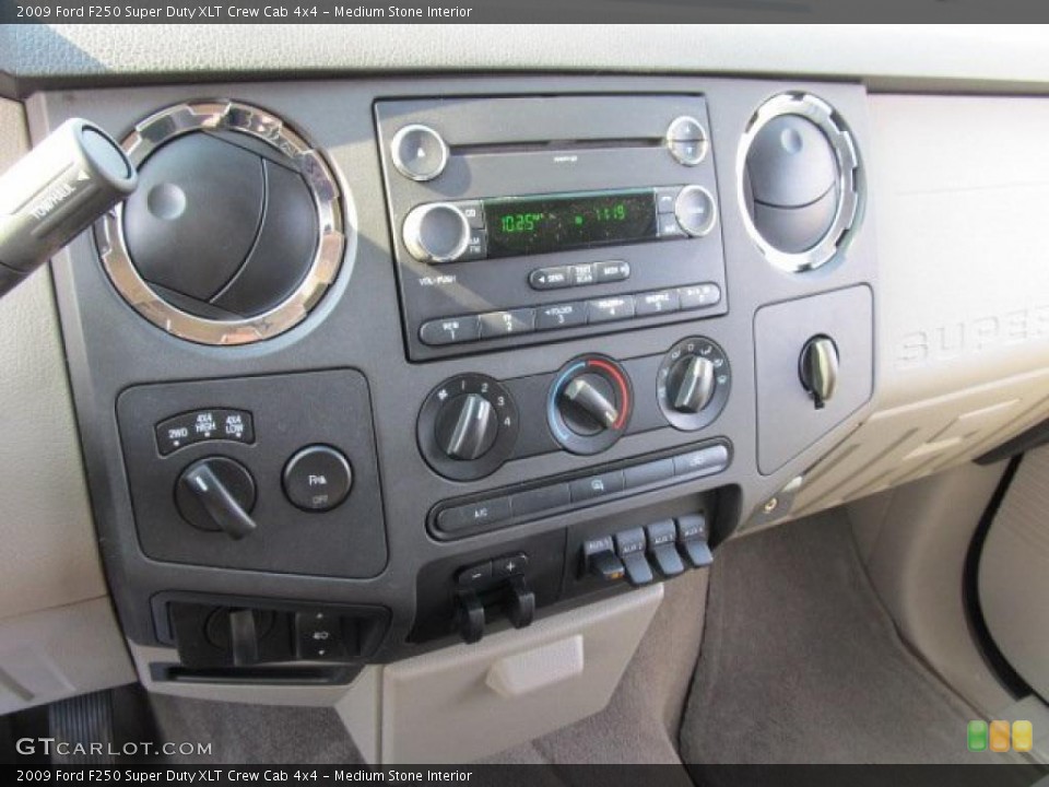 Medium Stone Interior Controls for the 2009 Ford F250 Super Duty XLT Crew Cab 4x4 #46301200