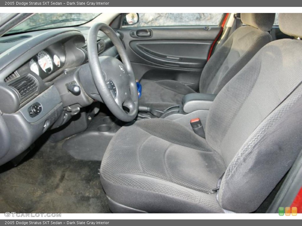 Dark Slate Gray Interior Photo for the 2005 Dodge Stratus SXT Sedan #46301377