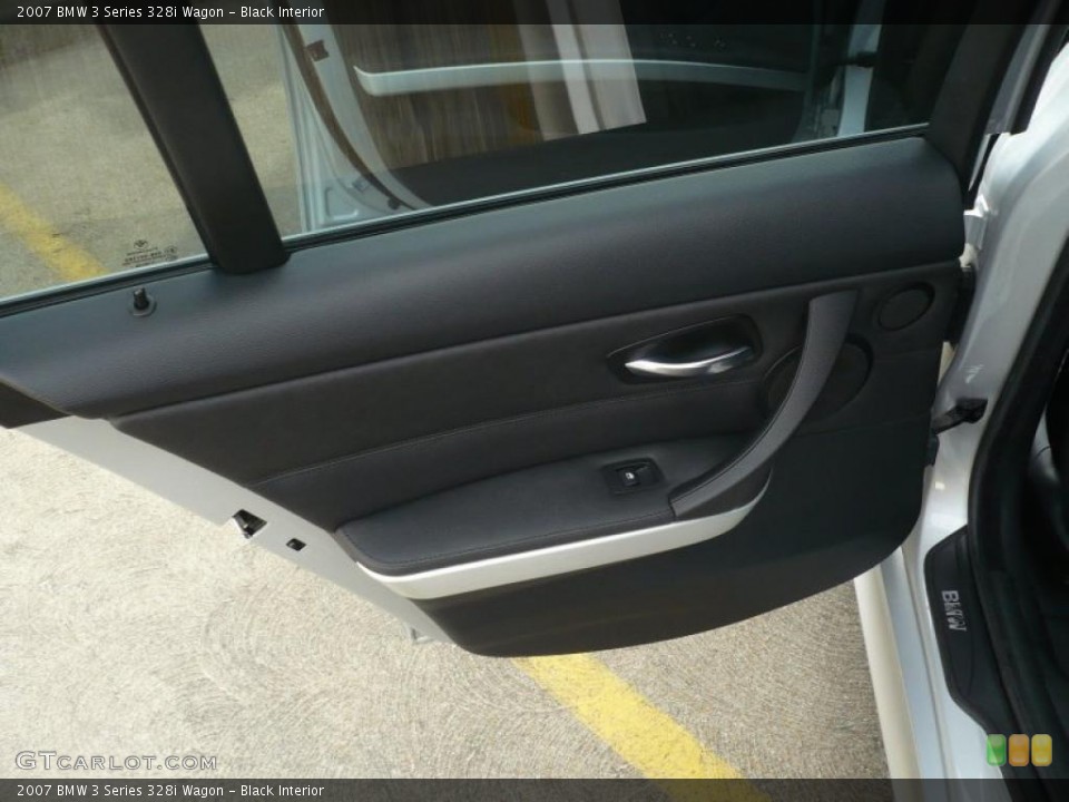 Black Interior Door Panel for the 2007 BMW 3 Series 328i Wagon #46301878