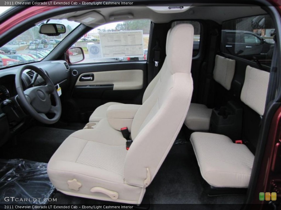 Ebony/Light Cashmere Interior Photo for the 2011 Chevrolet Colorado LT Extended Cab #46302007