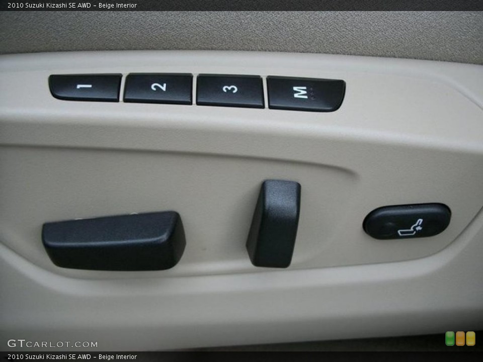 Beige Interior Controls for the 2010 Suzuki Kizashi SE AWD #46304497