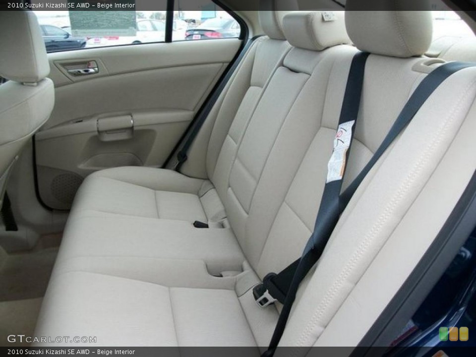 Beige Interior Photo for the 2010 Suzuki Kizashi SE AWD #46304503