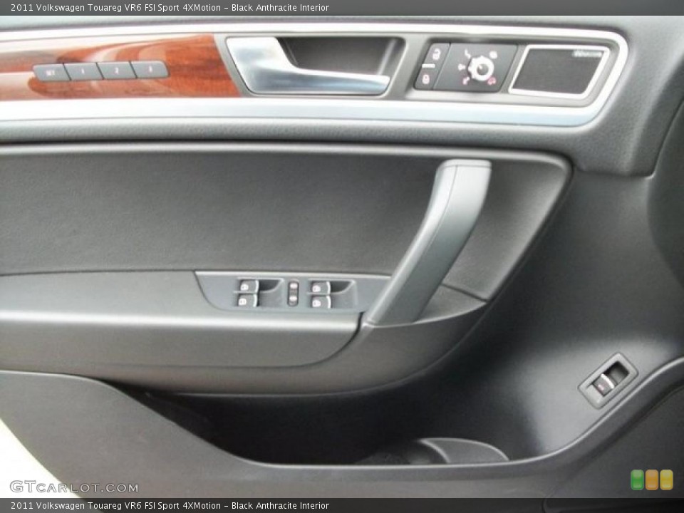 Black Anthracite Interior Door Panel for the 2011 Volkswagen Touareg VR6 FSI Sport 4XMotion #46306766