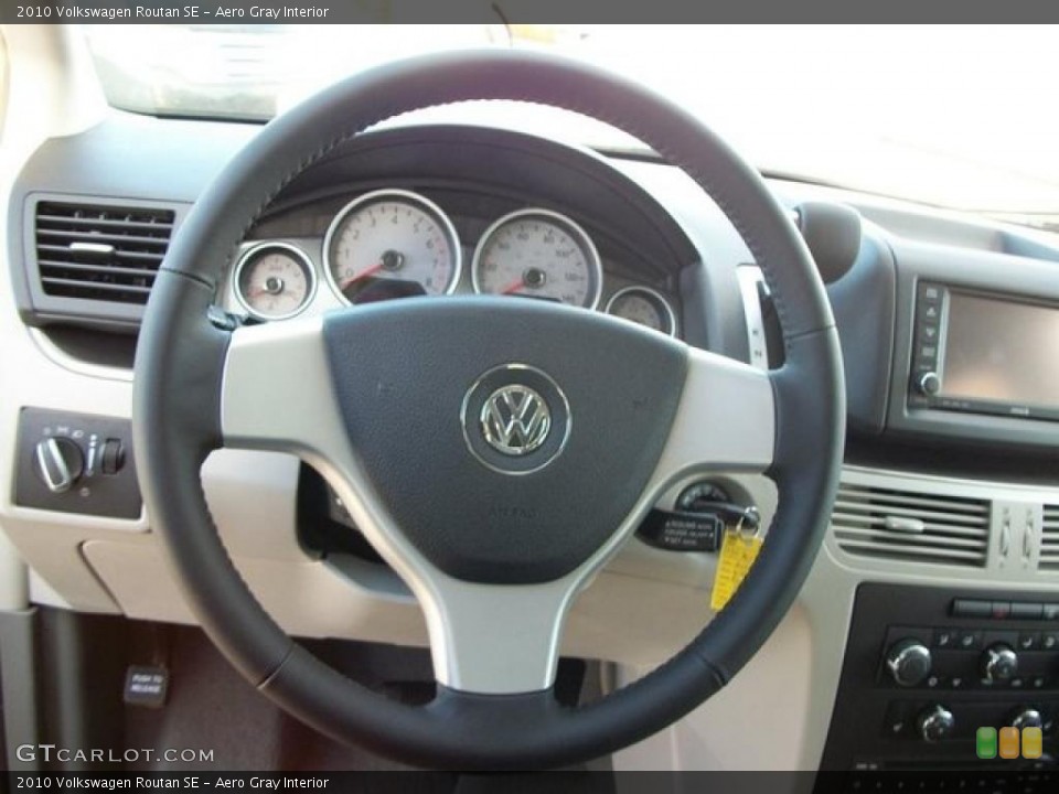 Aero Gray Interior Dashboard for the 2010 Volkswagen Routan SE #46308254
