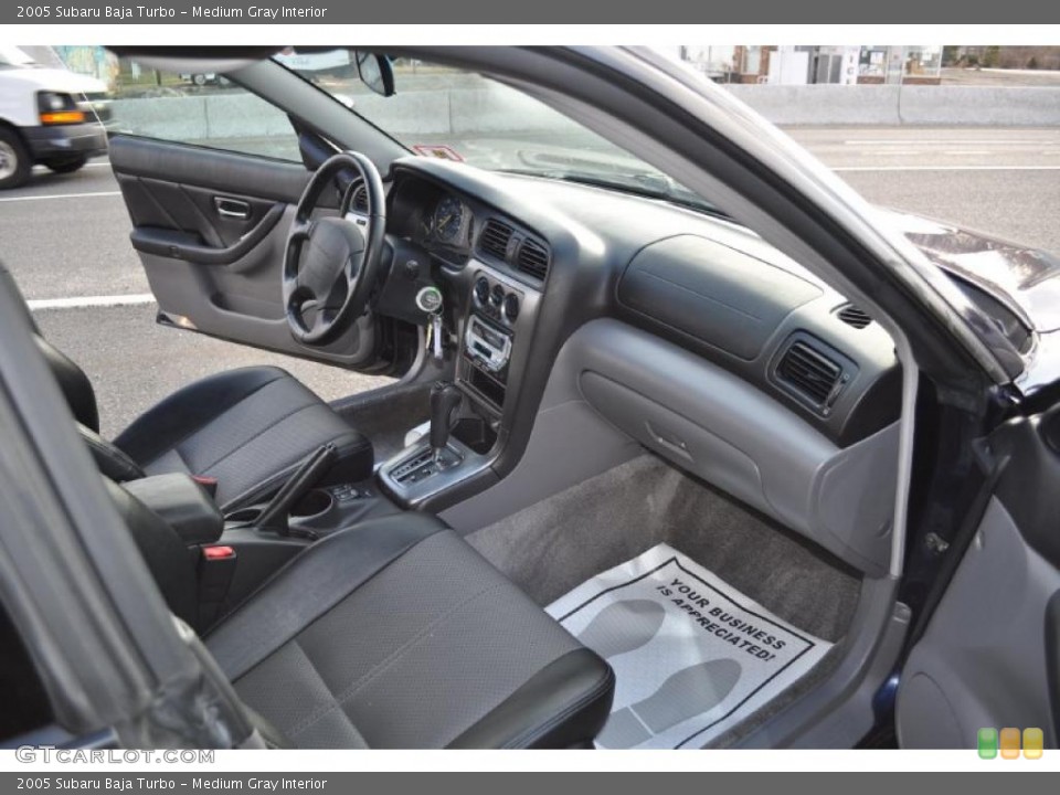 Medium Gray Interior Photo for the 2005 Subaru Baja Turbo #46324374