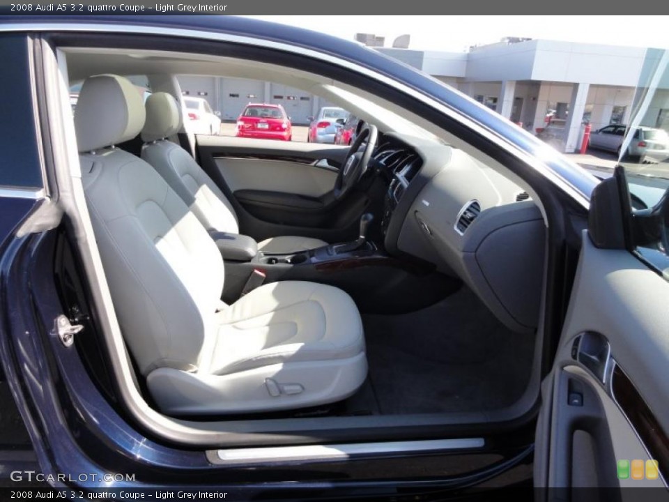 Light Grey 2008 Audi A5 Interiors