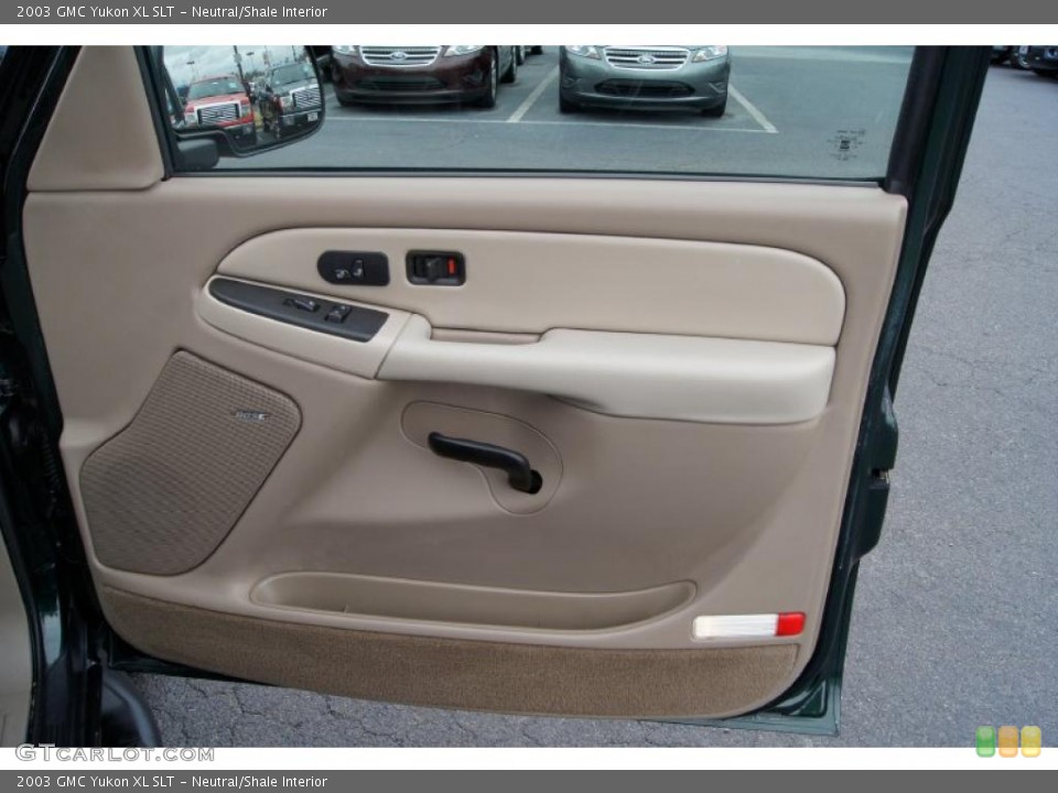 Neutral/Shale Interior Door Panel for the 2003 GMC Yukon XL SLT #46335582