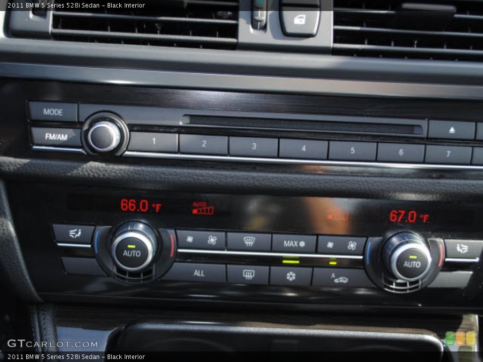 Black Interior Controls for the 2011 BMW 5 Series 528i Sedan #46338369