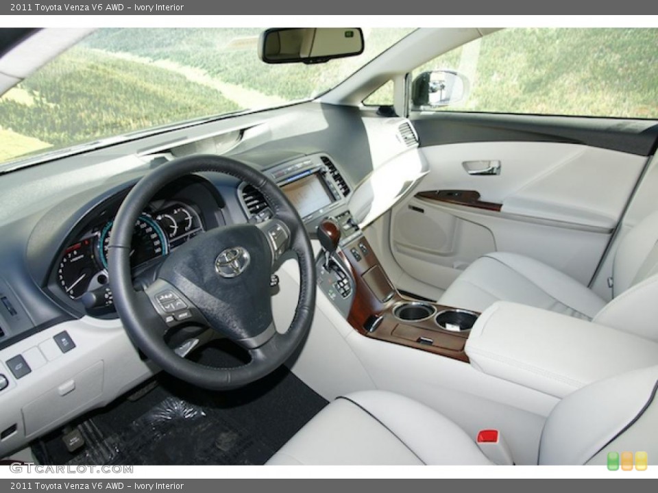Ivory Interior Photo for the 2011 Toyota Venza V6 AWD #46338594