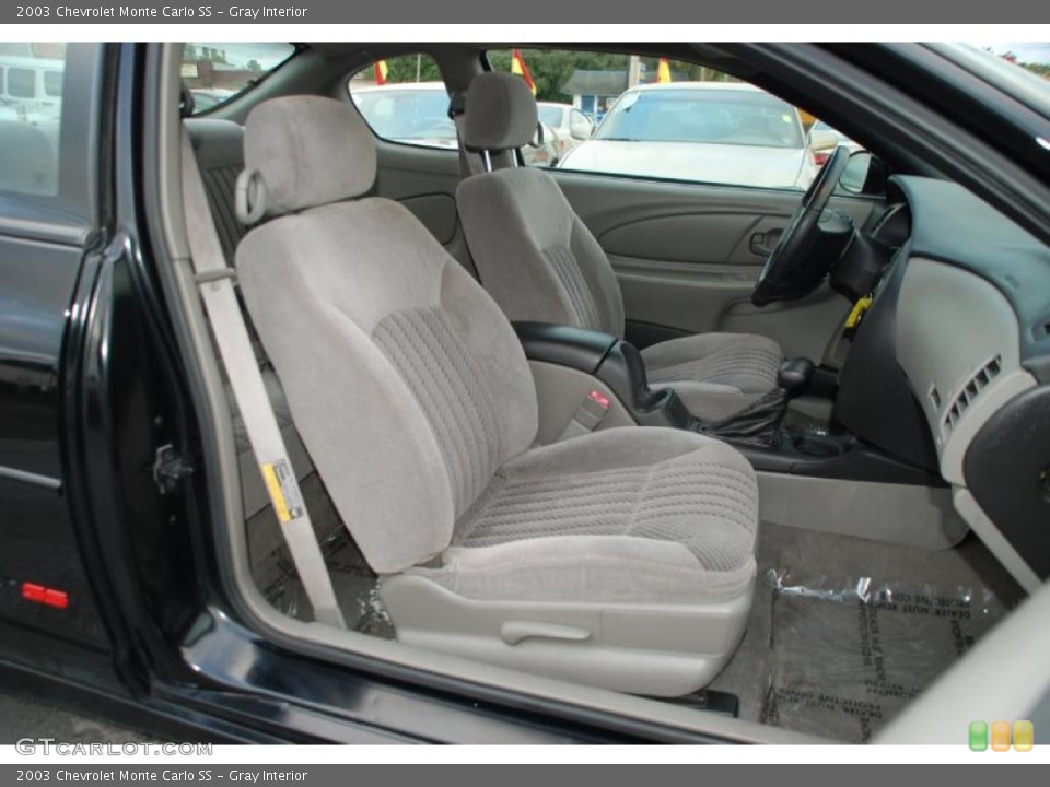 Gray Interior Photo for the 2003 Chevrolet Monte Carlo SS #46338645