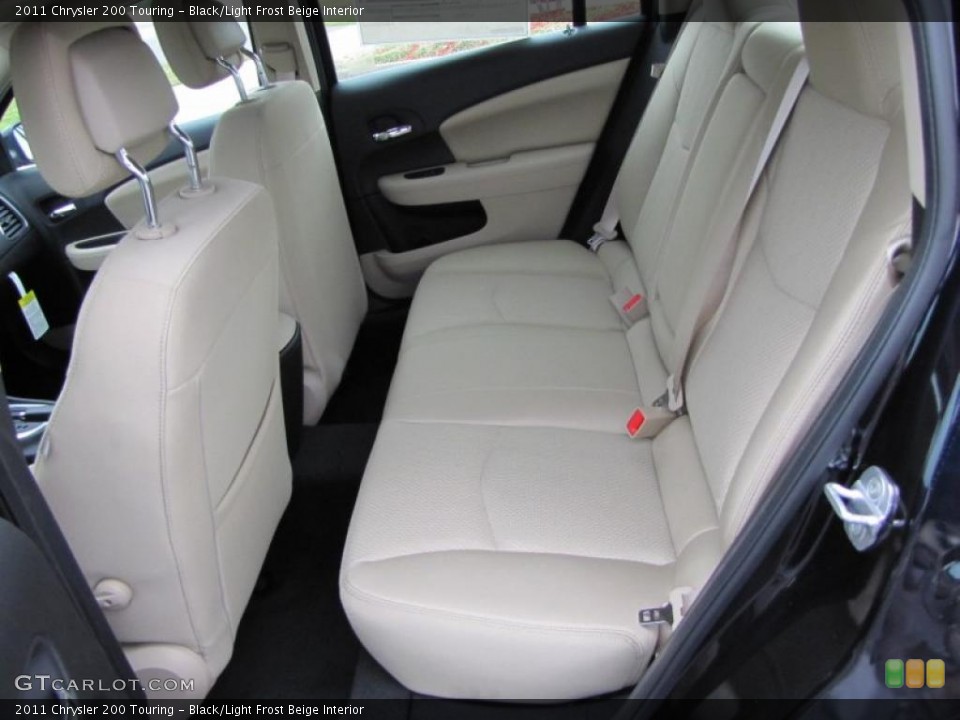 Black/Light Frost Beige Interior Photo for the 2011 Chrysler 200 Touring #46343172