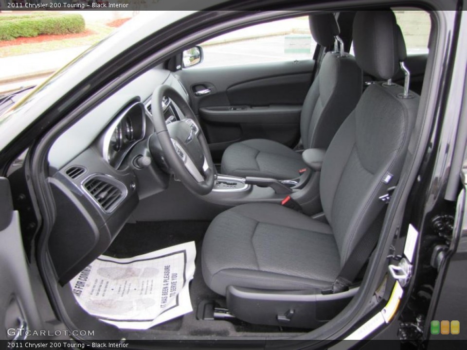 Black Interior Photo for the 2011 Chrysler 200 Touring #46343319
