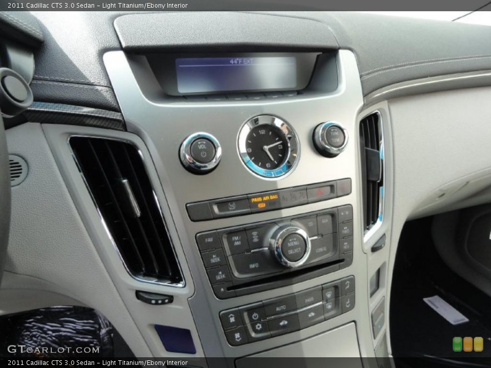 Light Titanium/Ebony Interior Controls for the 2011 Cadillac CTS 3.0 Sedan #46347095